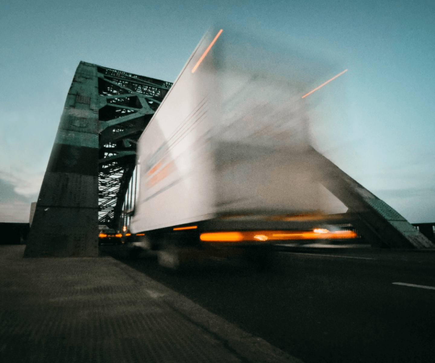 Domestic pallet transportation prices - PalletGo pallet transportation door-to-door